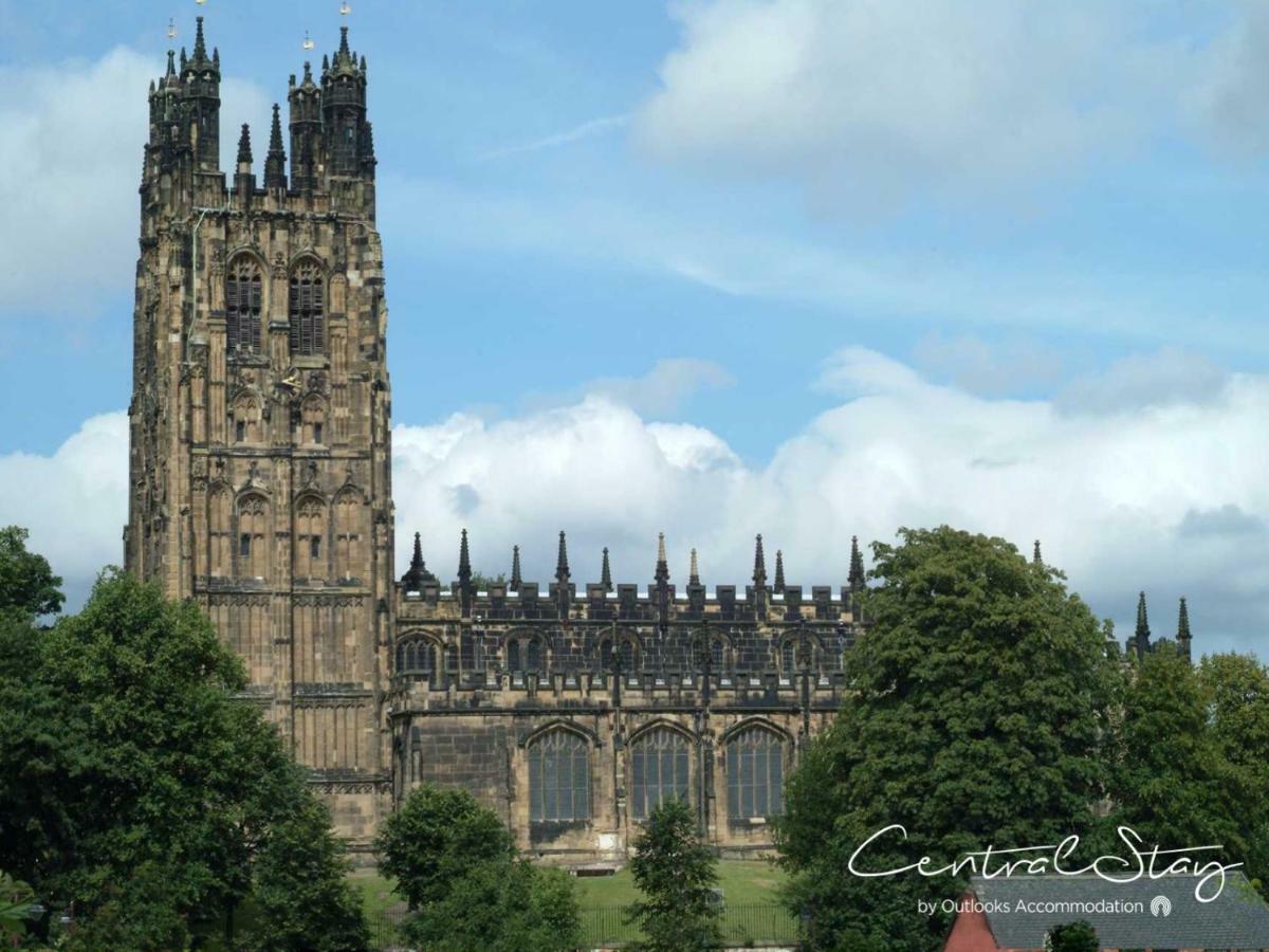 Wrexham Central Stay - Apartment Six מראה חיצוני תמונה